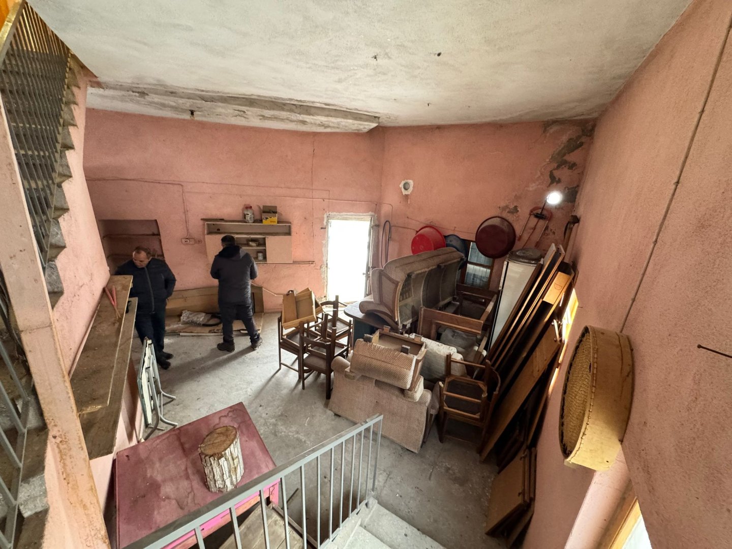 NAR DA SATILIK MÜSTAKİL EV.