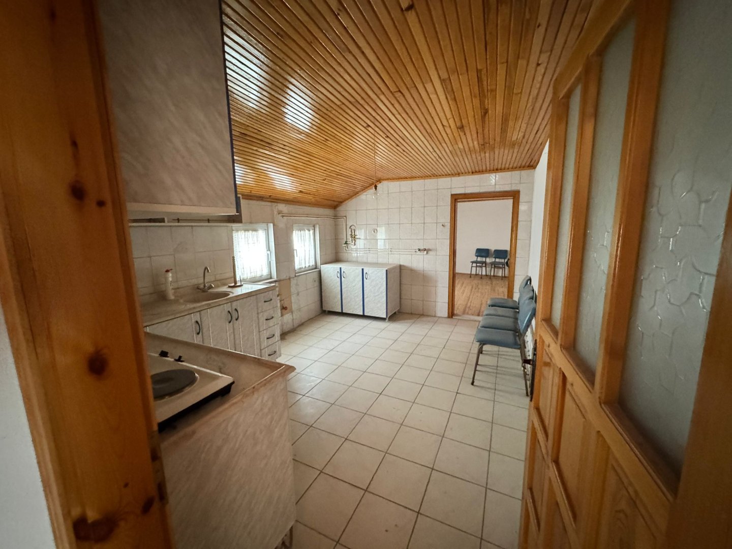 NAR DA SATILIK MÜSTAKİL EV.