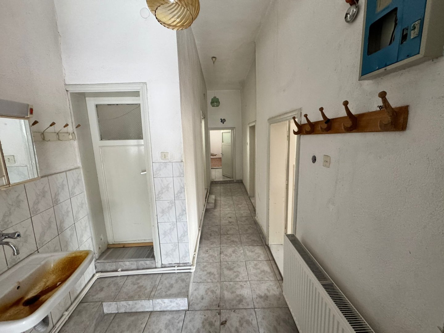 NAR DA SATILIK MÜSTAKİL EV.