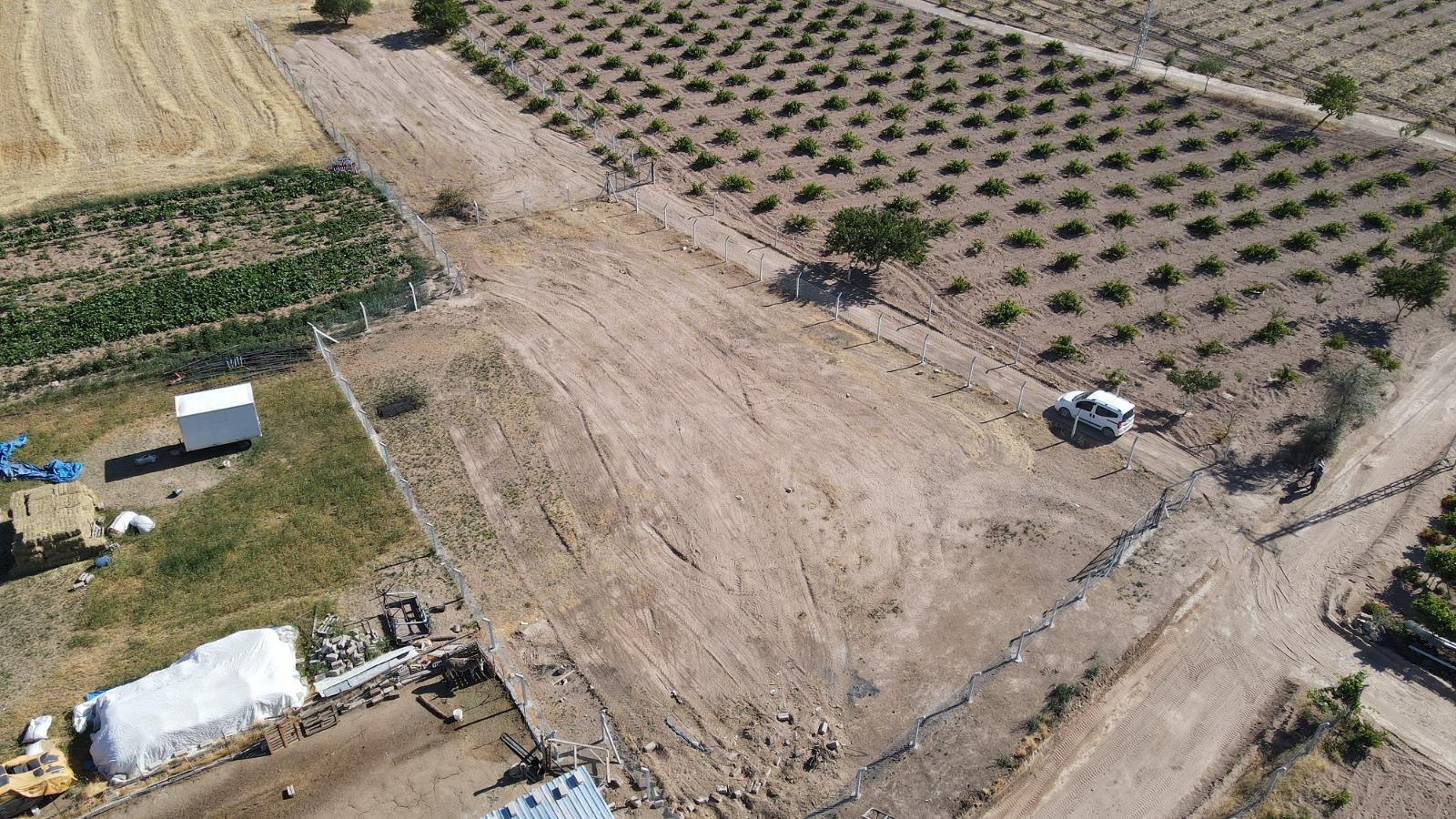 ÇAT İSTİKLALDE ASFALT ANAYOLA 500M UZAKLIKTA SATILIK BAĞ