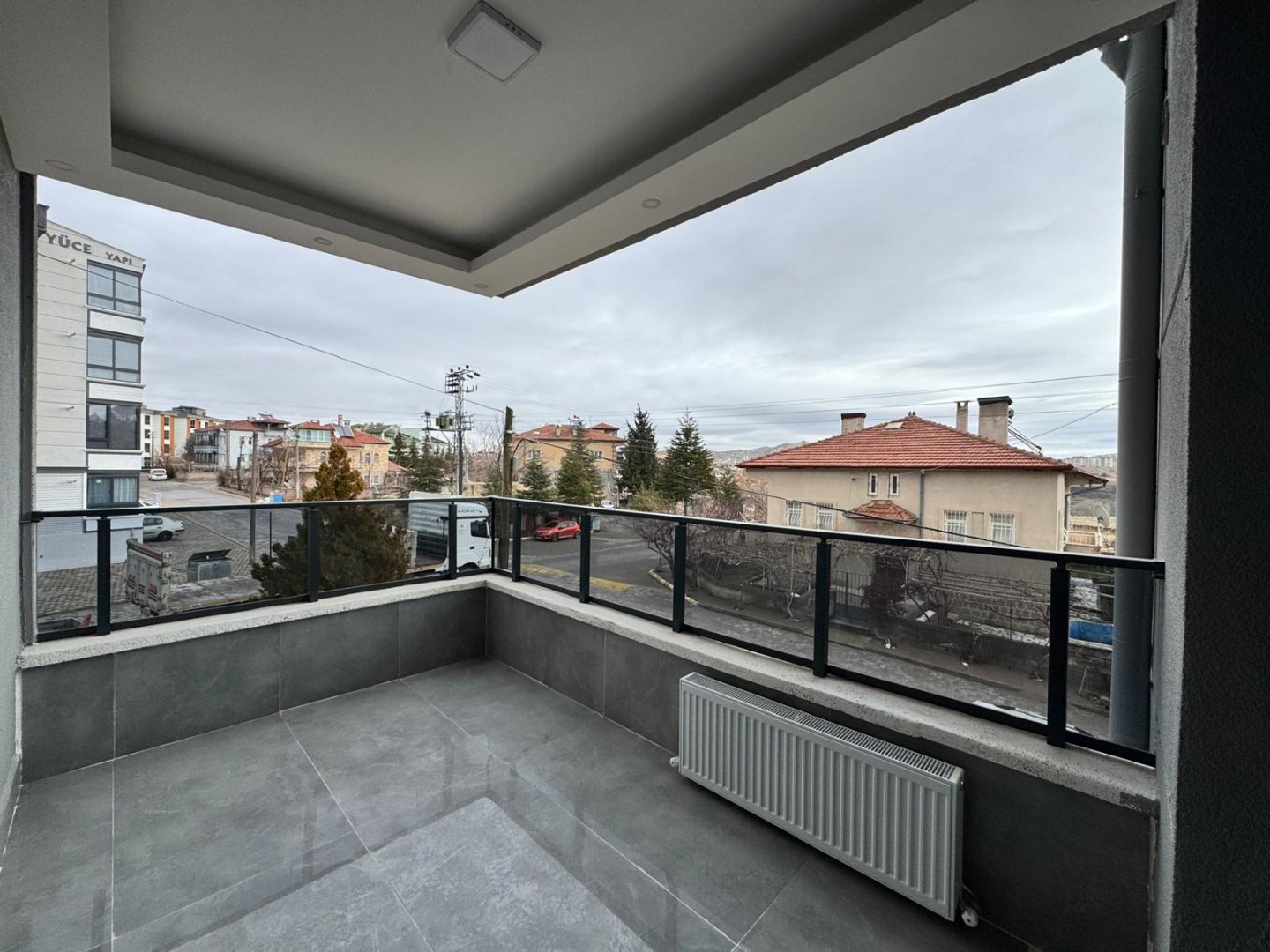 NAR DA SATILIK 3+0 DAİRE.