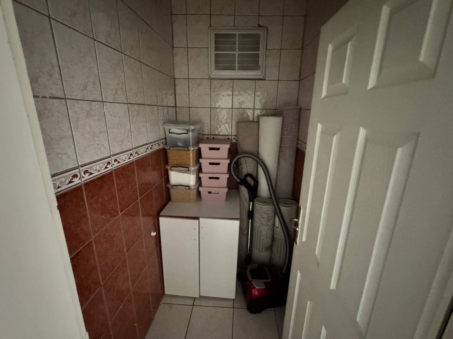 CEVHERDUDAYEV DE SATILIK 3+1 DAİRE.