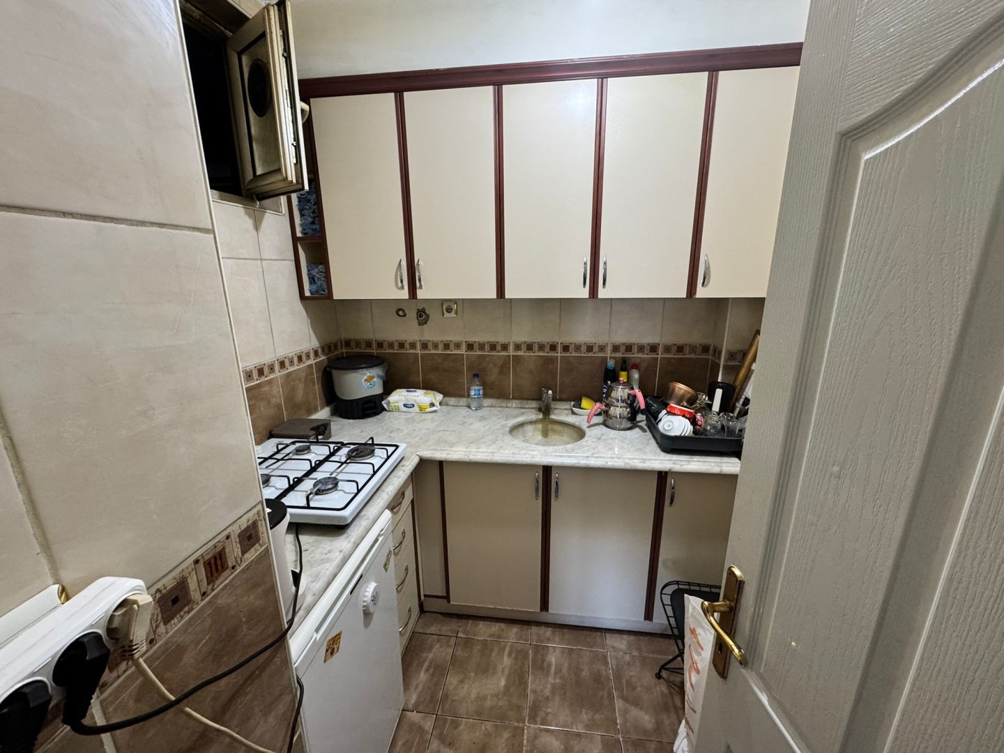 MUHASEBECİLER İŞ MERKEZİNDE 2+1 SATILIK OFİS