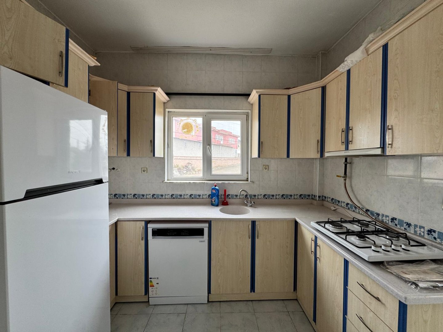 NAR DA SATILIK MÜSTAKİL EV.