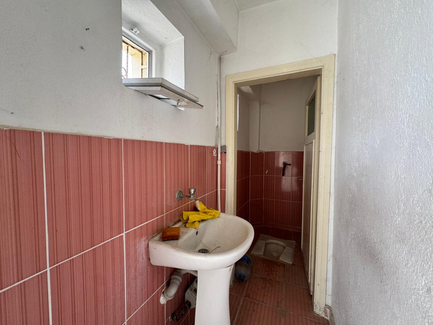 NAR DA SATILIK MÜSTAKİL EV.