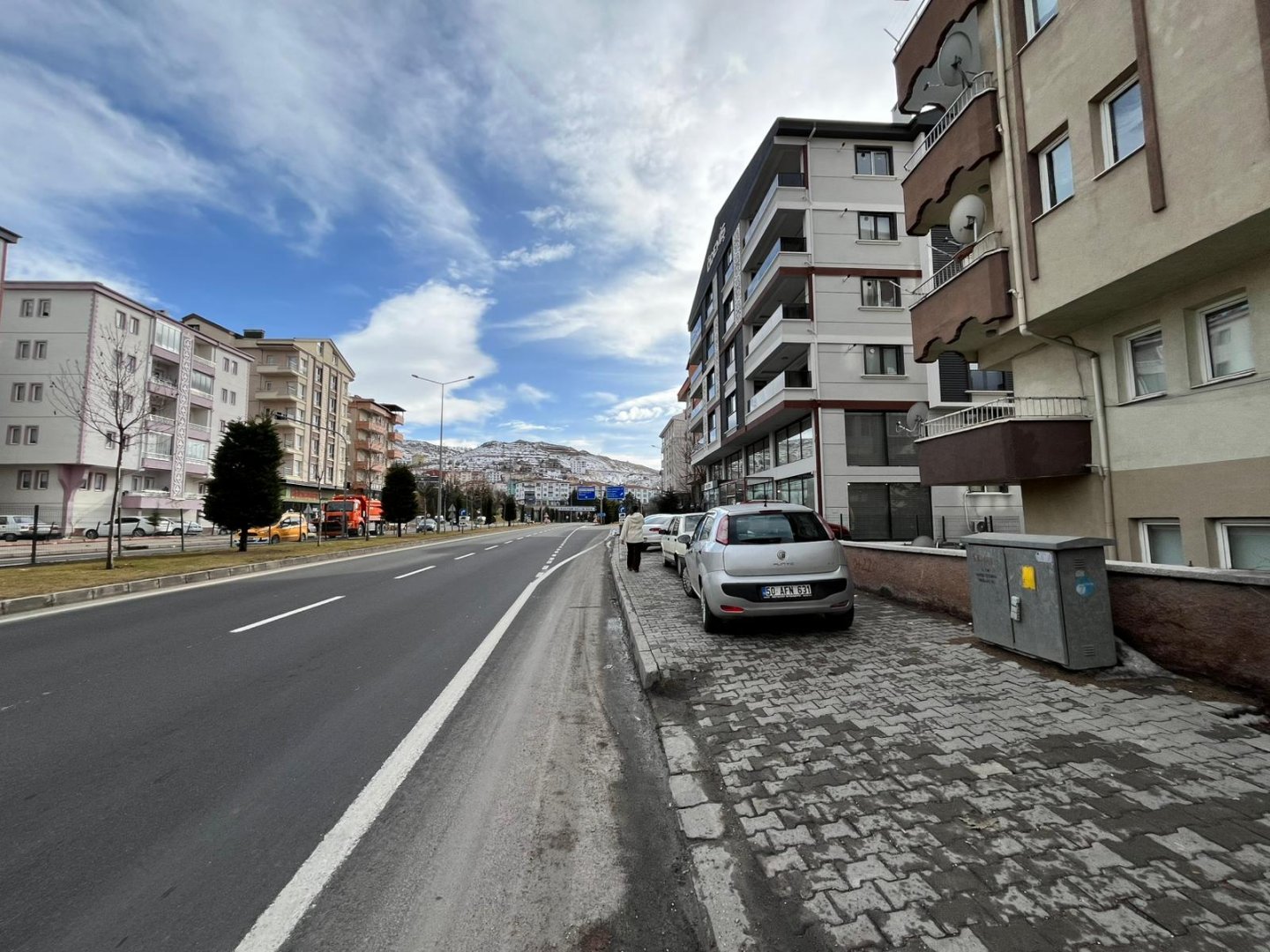 GÜZELYURTTA 3+1 GENİŞ SATILIK DAİRE