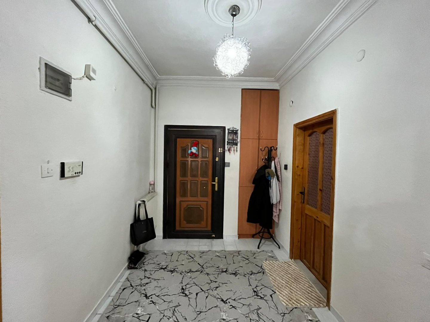 GÜZELYURTTA 3+1 GENİŞ SATILIK DAİRE