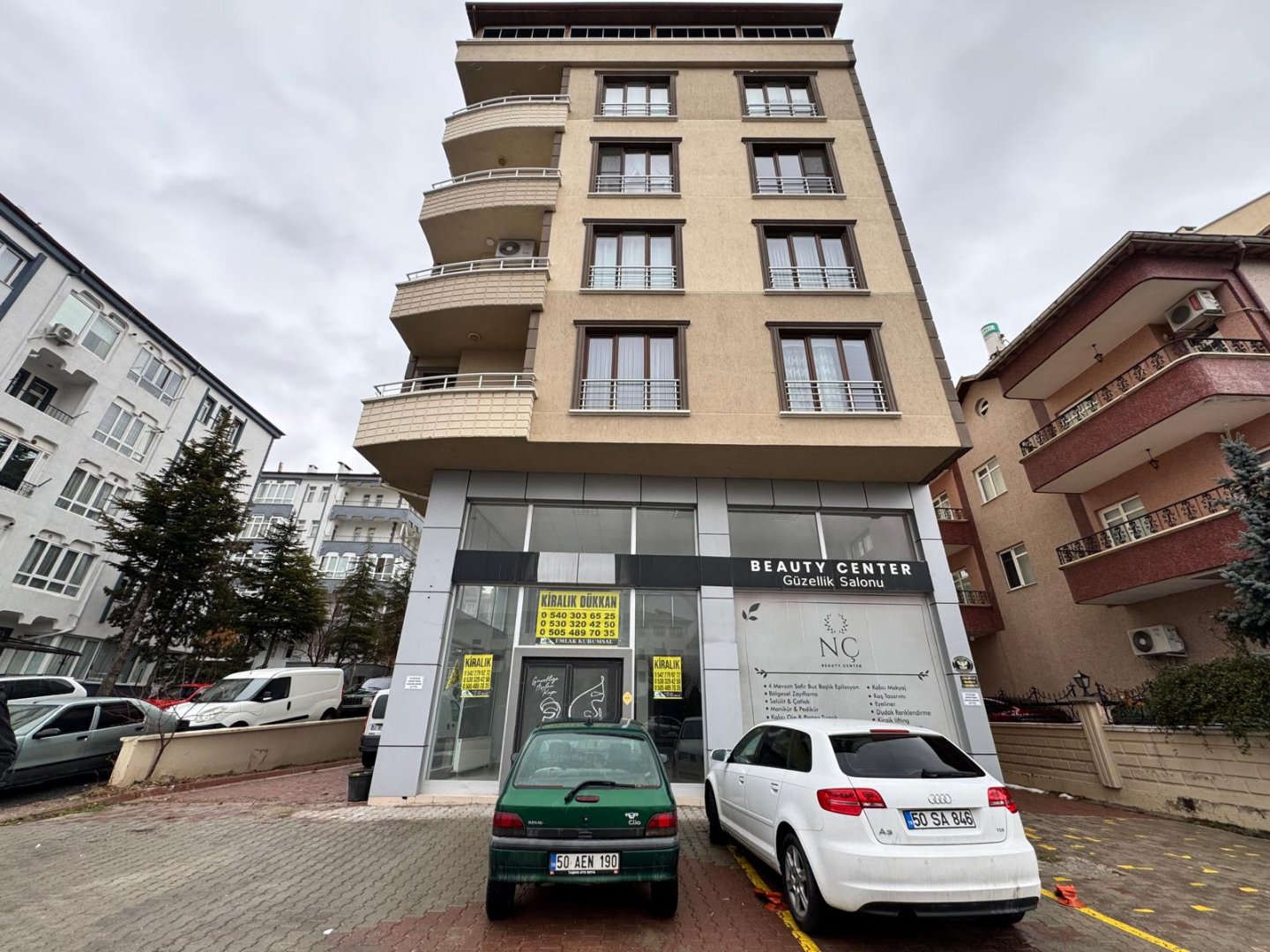 EMLAK KURUMSALDAN ANAYOL ÜZERİNDE KİRALIK DÜKKAN