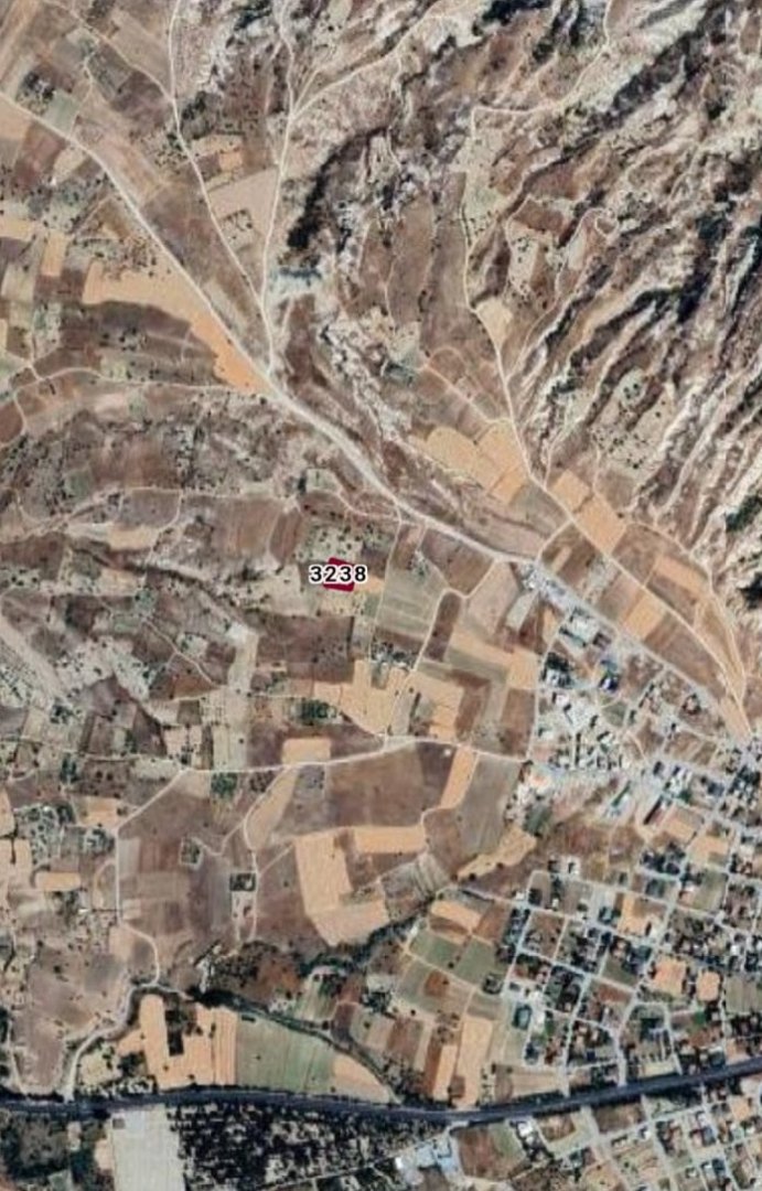 UÇHİSARDA MUHTEŞEM KONUMDA 1920M2 SATILIK BAĞ