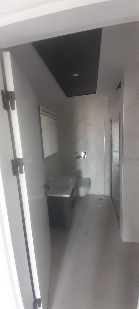 MÜKEMMEL LOKASYONDA NET 100M2 2+1 SATILIK DAİRE