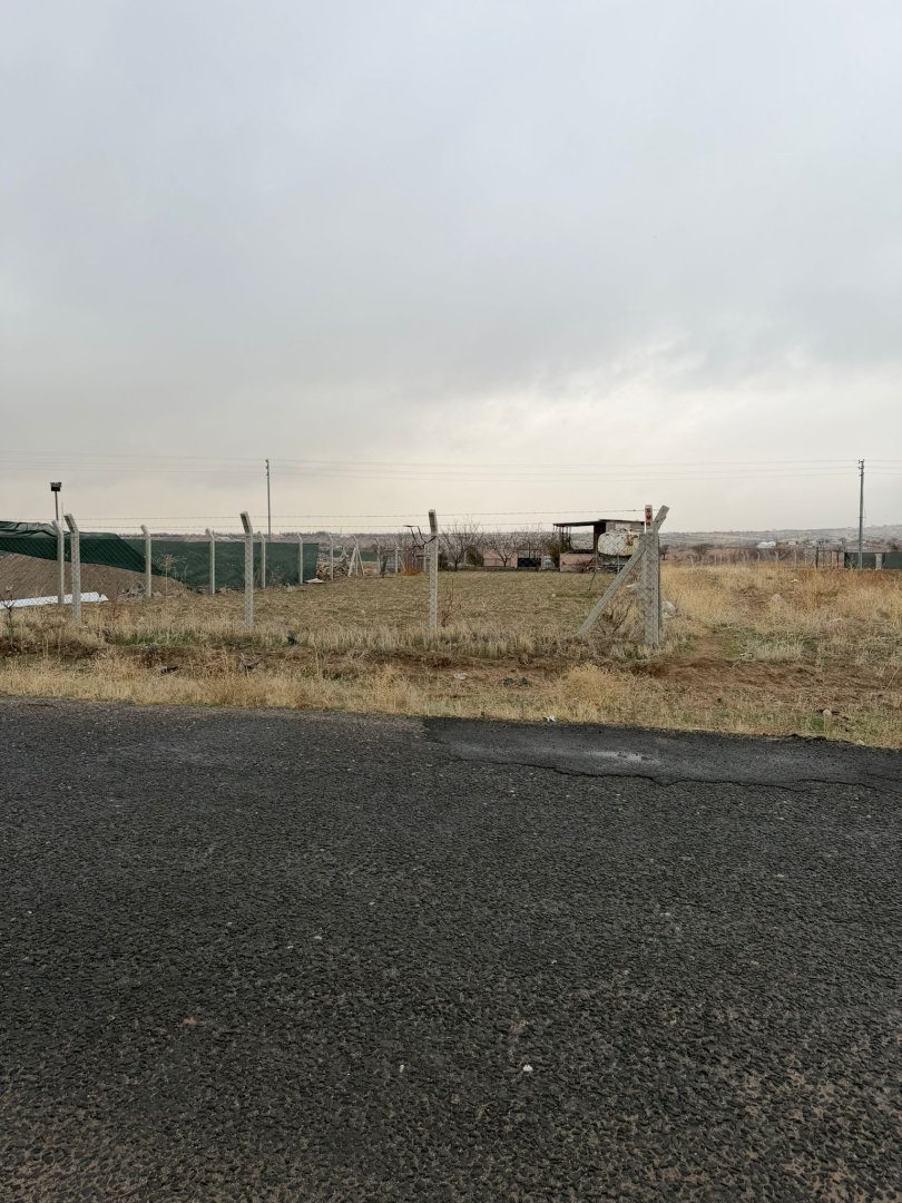 ÇAT İSTİKLALDE 653 M2 HAZIR KURULU BAĞ