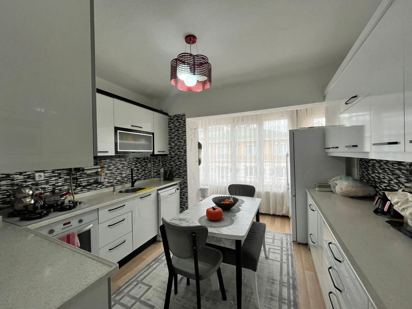 GÜZELYURTTA 120 M2 3+1 SATILIK EV