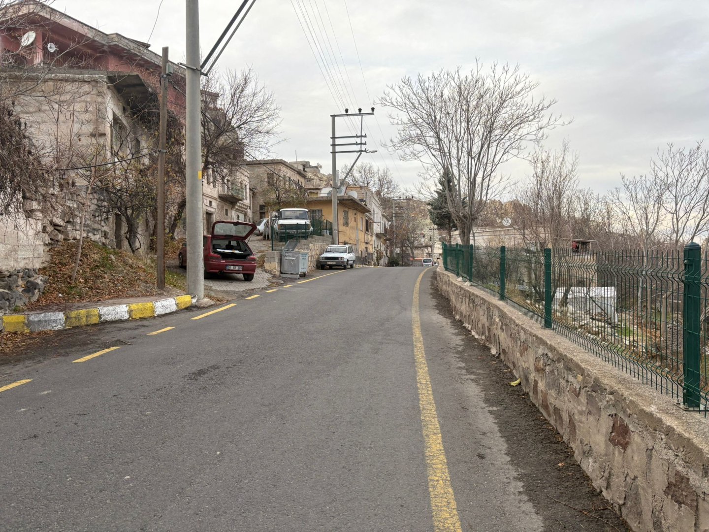 NAR AŞAĞI MAHALLEDE 164M2 SATILIK EV VE ARSASI