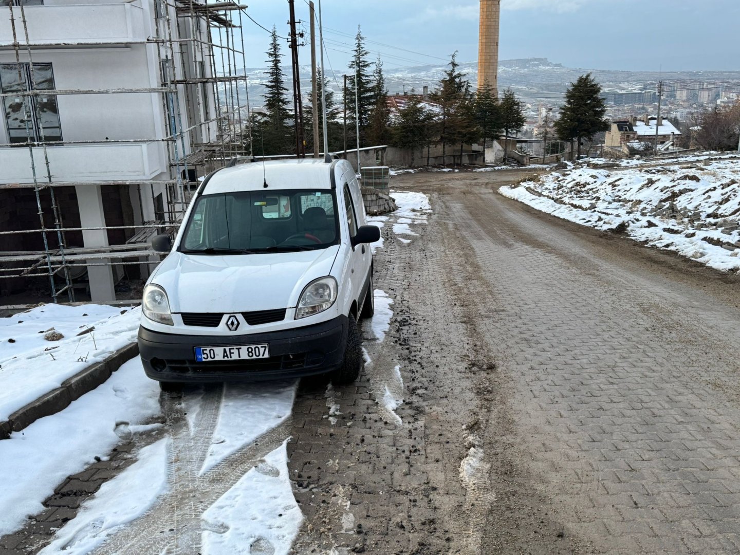 MEHMET AKİF ERSOYDA SATILIK ARSA.