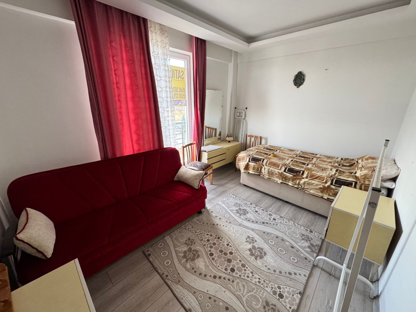 2000 EVLER MAHALLESİNDE SATILIK EŞYALI 1+1 DAİRE