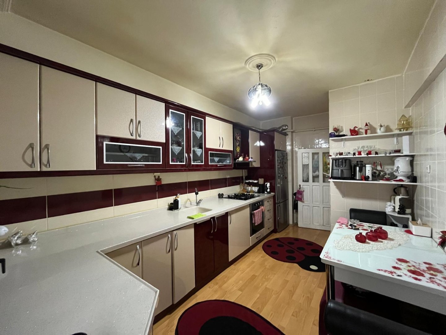 CEVHER DUDAVEYDE 140 M2 3+1 SATILIK EV