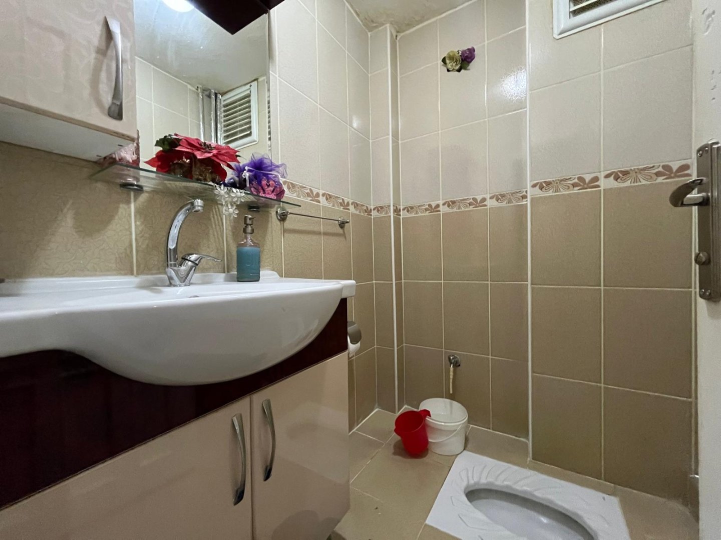 CEVHER DUDAVEYDE 140 M2 3+1 SATILIK EV