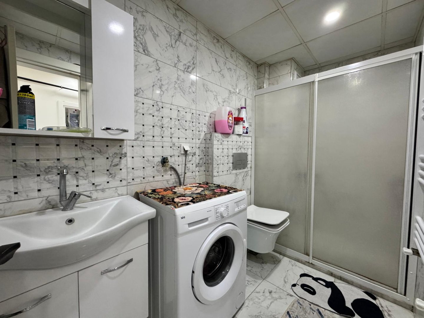 2000 EVLER MAHALLESİNDE SATILIK 2+1 DAİRELER.