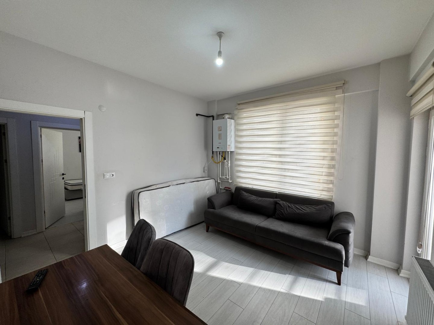 2000 EVLER MAHALLESİNDE KİRALIK 1+1 EŞYALI DAİRELER.