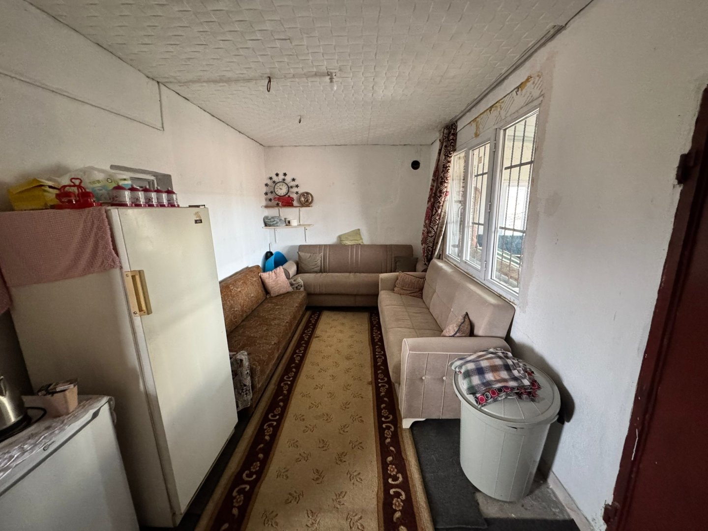 SULUSARAYDA SATILIK TARLA VE BAĞ EVİ