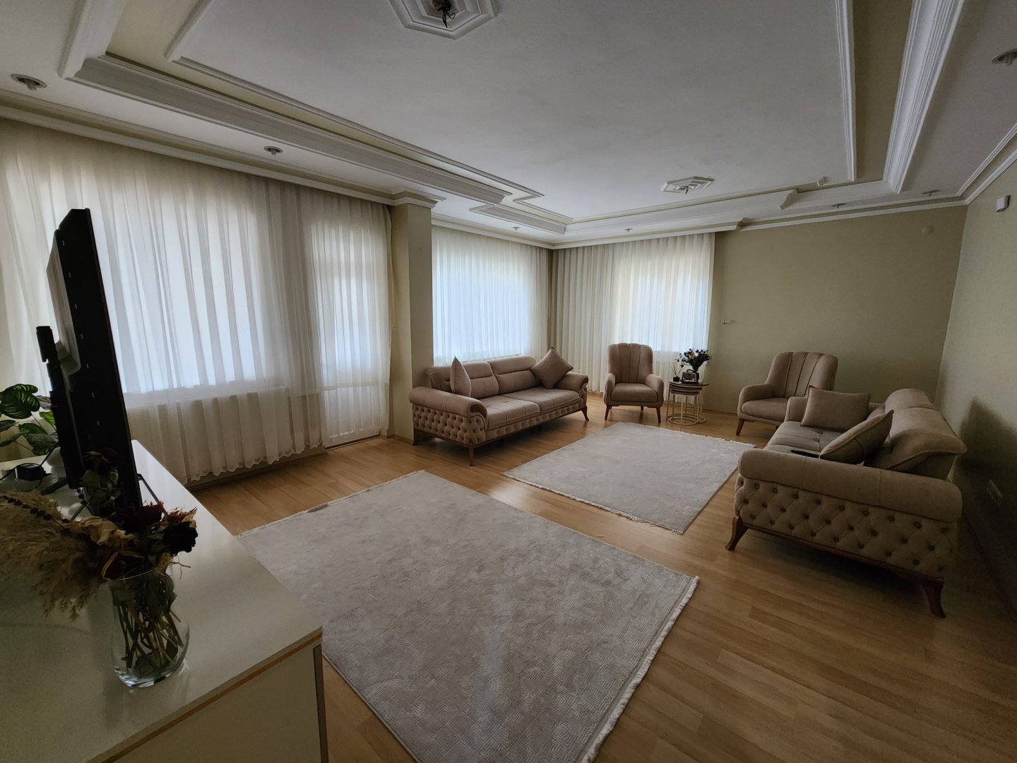 NEVKURDA SATILIK 4+1 DAİRE.