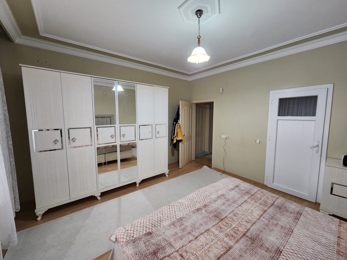 NEVKURDA SATILIK 4+1 DAİRE.