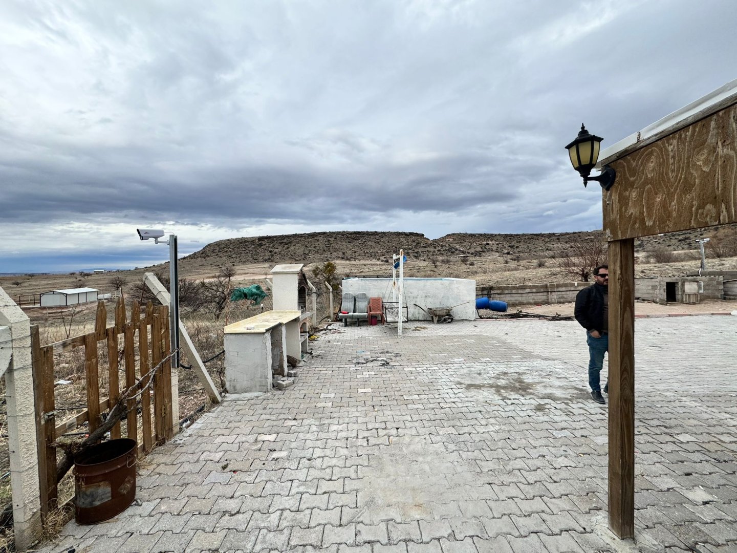 ÇATDA SATILIK BAĞ.