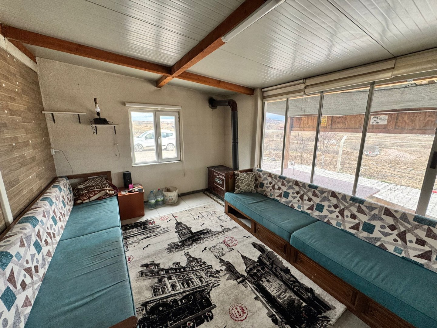 ÇATDA SATILIK BAĞ.