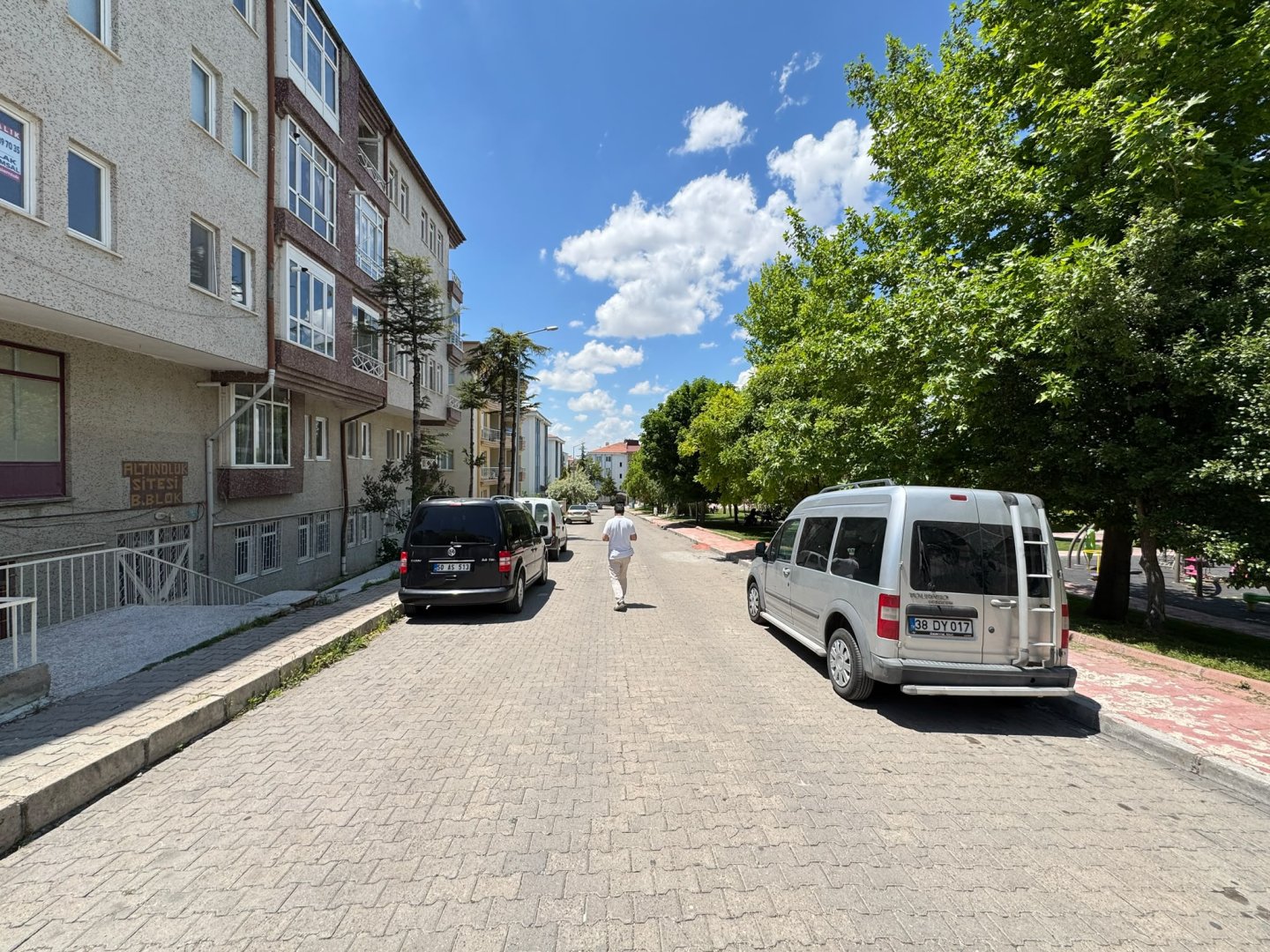 15 TEMMUZ MAHALLESİNDE 3+1 KİRALIK DAİRE