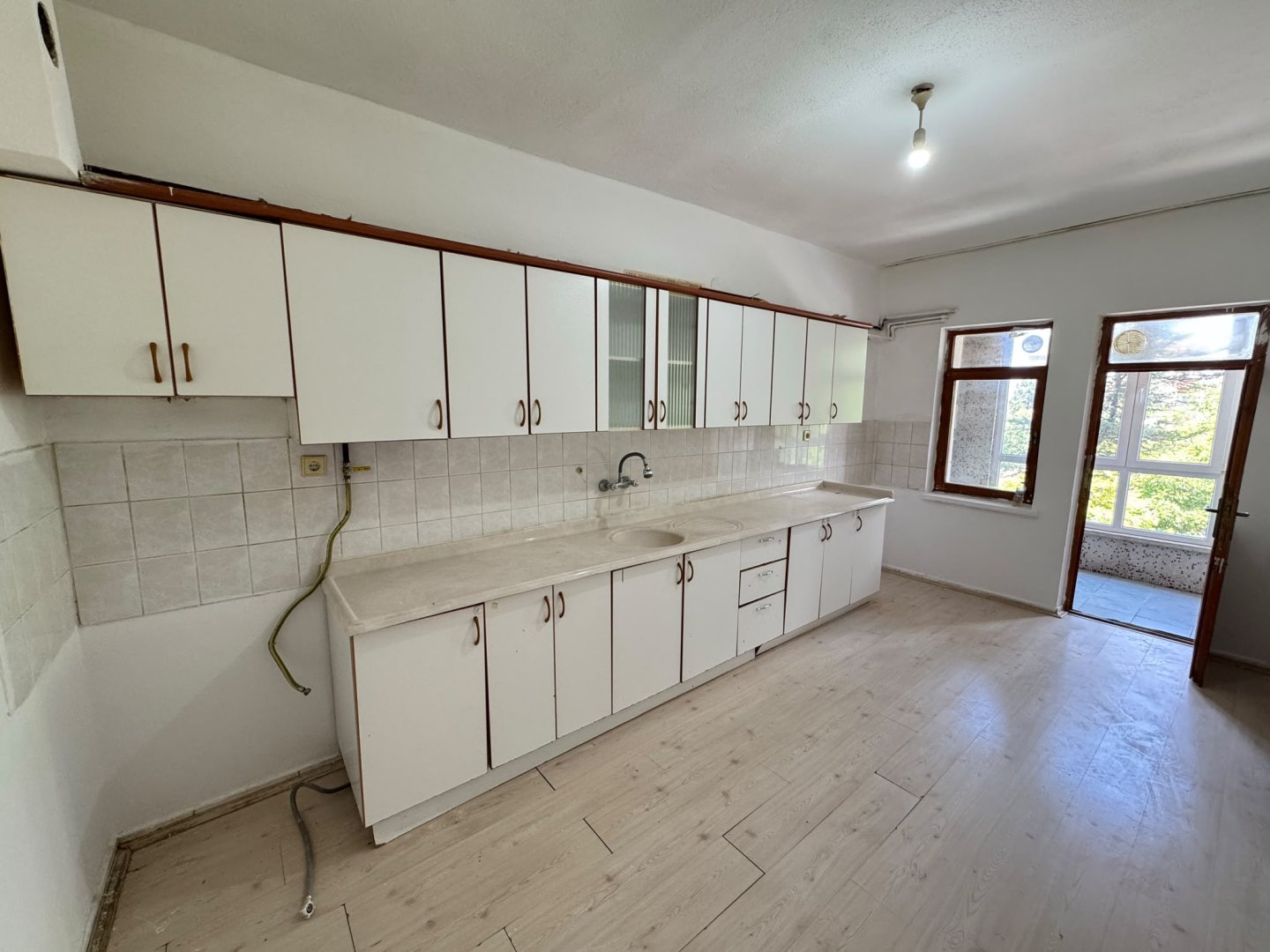15 TEMMUZ MAHALLESİNDE 3+1 KİRALIK DAİRE